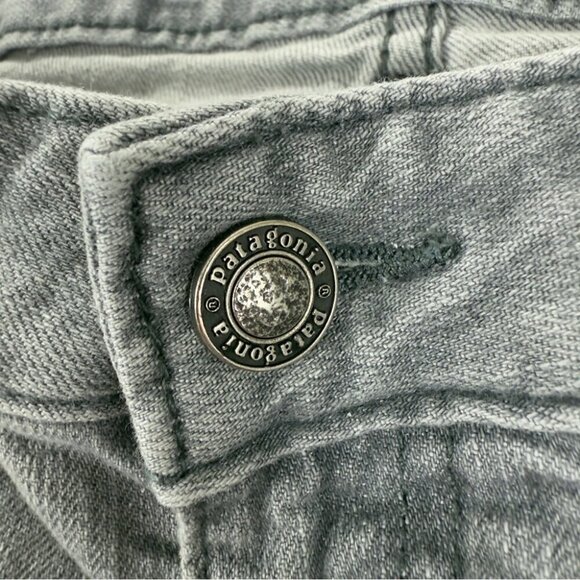 Patagonia Men's Size 35x32 Grey Straight Leg Jeans Iron Clad Denim 100% Organic - Picture 8 of 12
